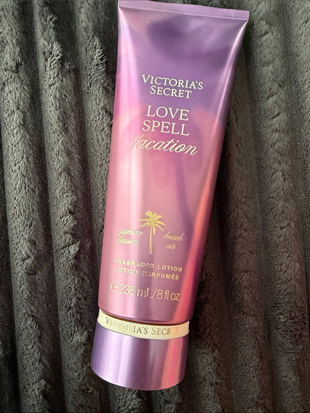 Victoria's Secret Love Spell Vacation Fragrance Lotion New